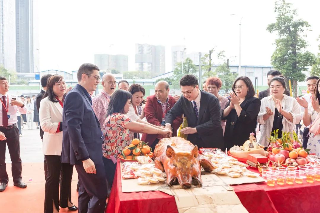 风雨与共，兴新向荣——尊龙凯时集团乔迁仪式圆满举行